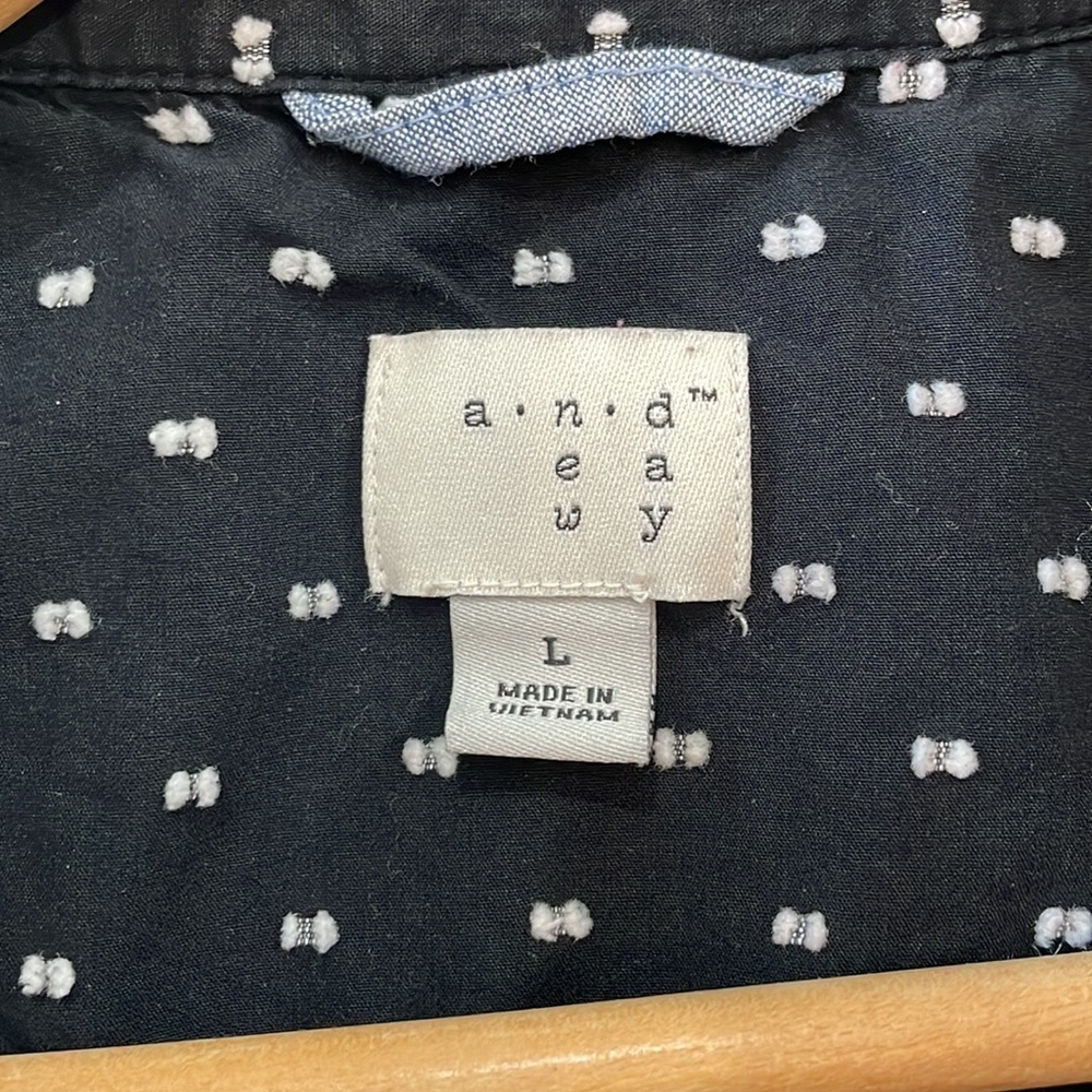 A New Day Super cute black & white button down shirt. Size L. - Picture 2 of 4
